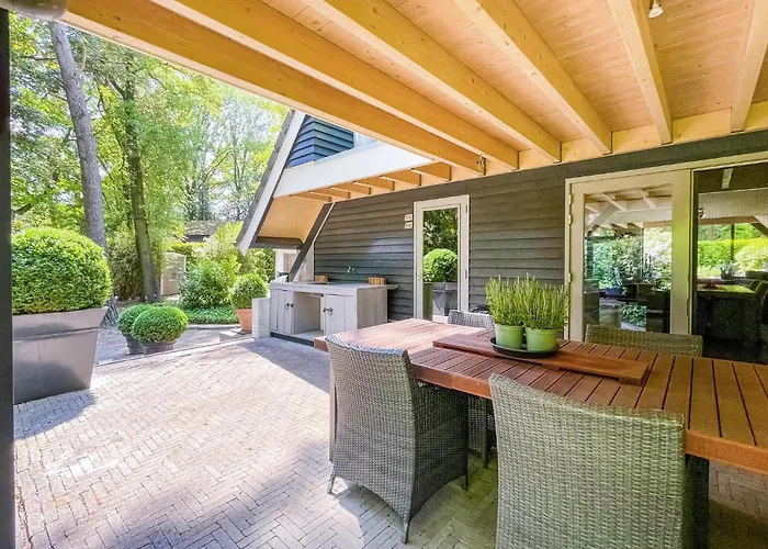 Дом отдыха In With Wifi Meijel