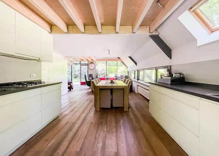 Дом отдыха In With Wifi